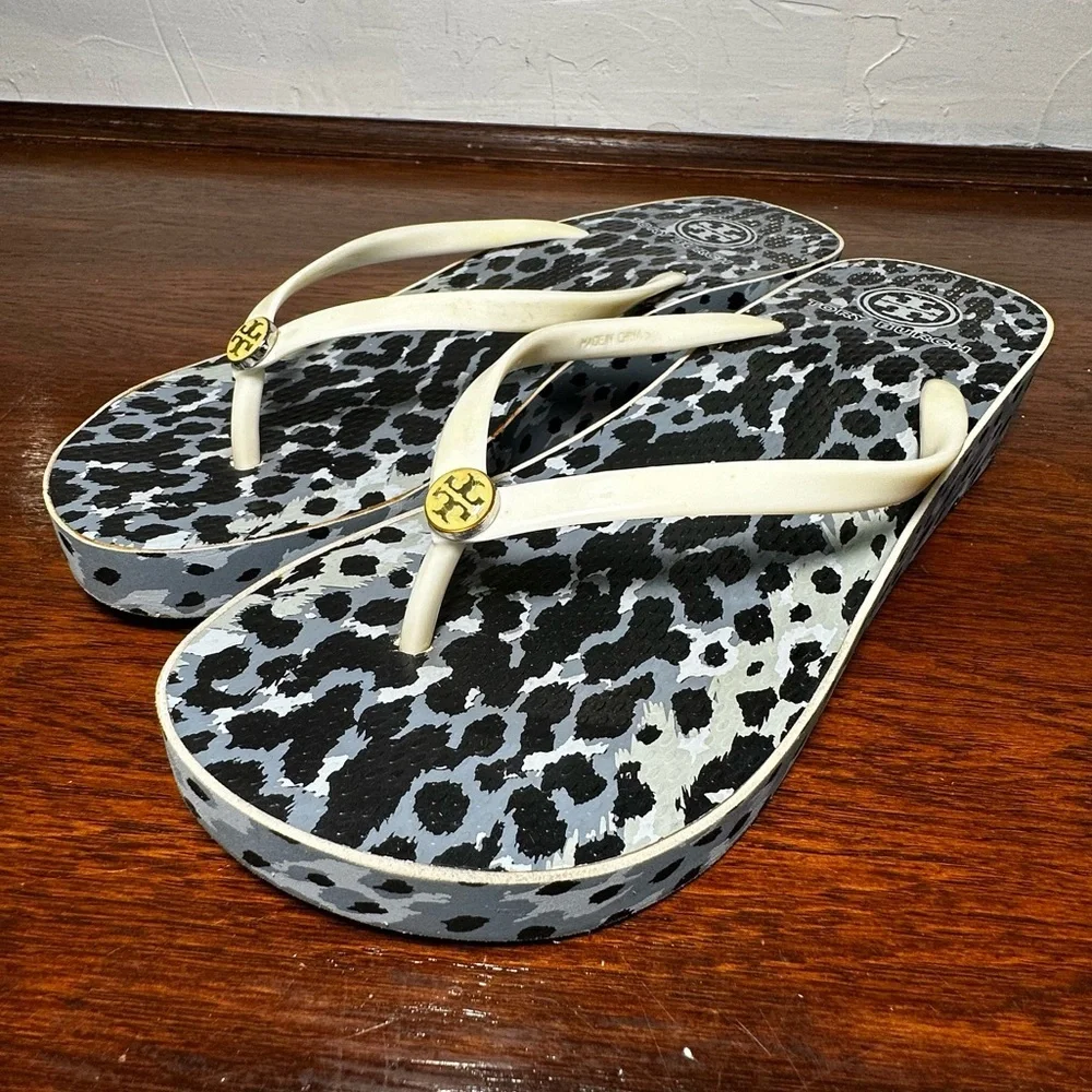 Tory Burch Thandie White Wedge Thong Flip Flop Sandals Size 10
